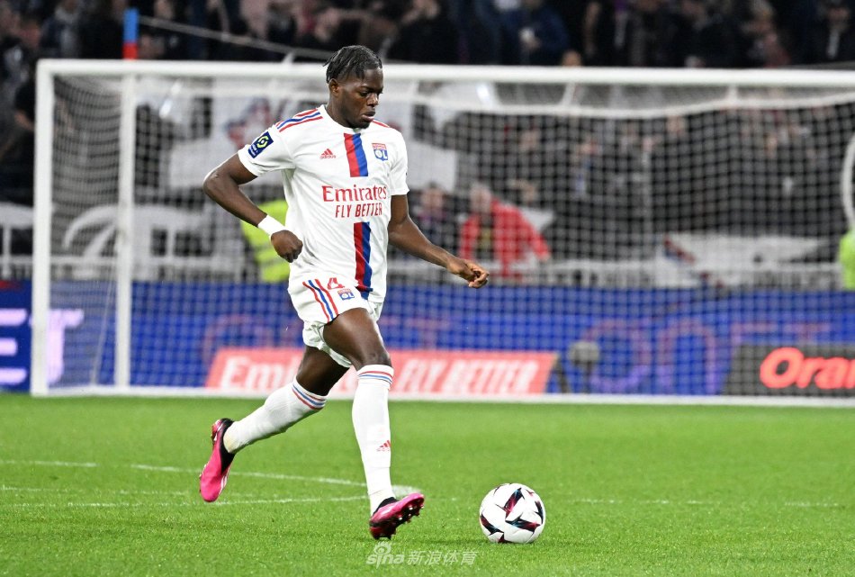 球赛场上 球赛场上