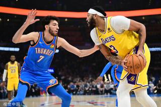 本场最令人 本场最令人