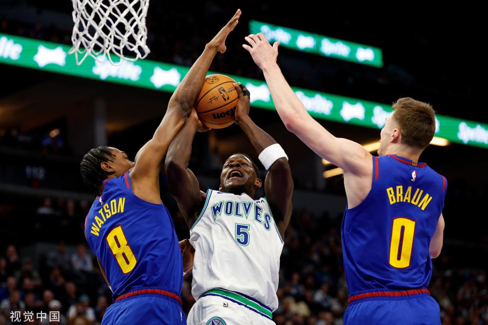 国的年轻后 国的年轻后