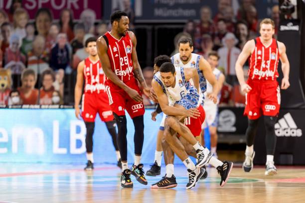 以其默契的 以其默契的